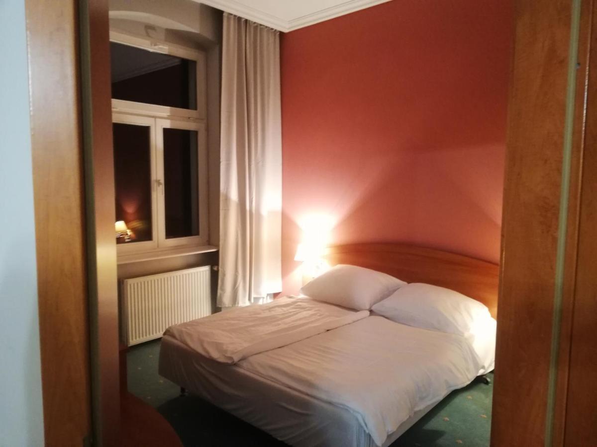 Hostel Ratuszowy ビィドゴシュチュ エクステリア 写真